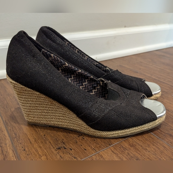 Faded Glory Wedged Open toe Shoes Size 8.5 - Picture 1 of 5